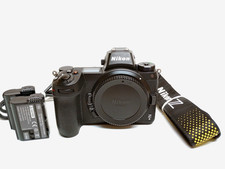 Nikon Z6 24.5 MP Digital