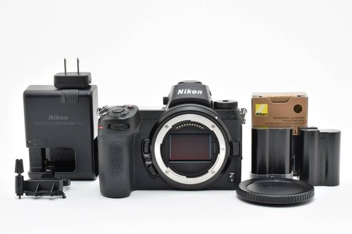 Nikon mirrorless digital - z, 6