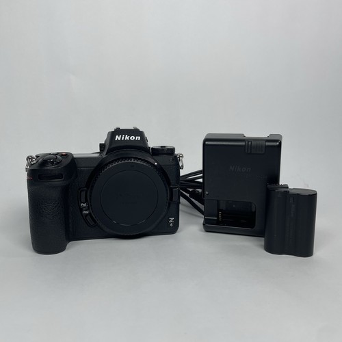 Nikon mirrorless digital - z, 6